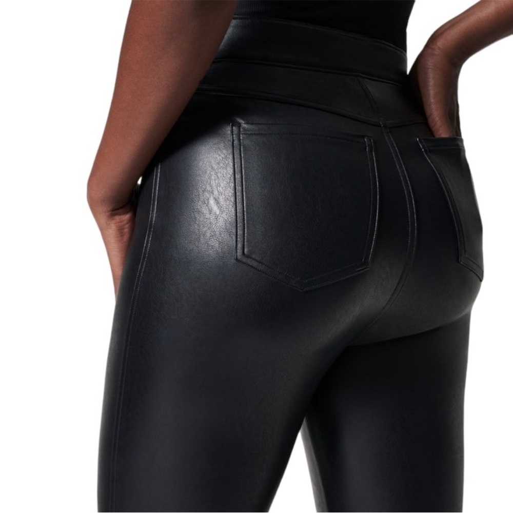 SPANX Glossy Black Leggings - Picture 7 of 14